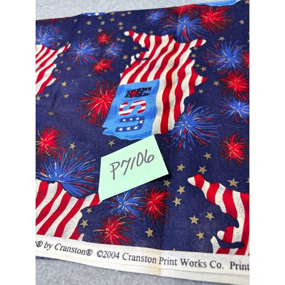 Vintage 2004 Cranston USA Patriotic Fabric 19"x44" Fireworks & Flags Cotton Sewi - Picture 6 of 6